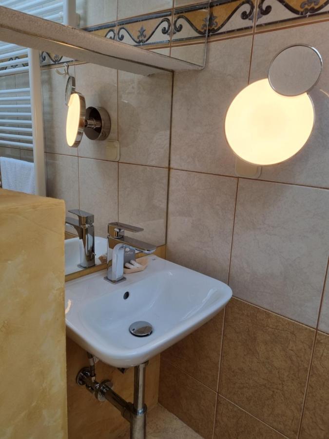 Apartma Katy Lägenhet Umag Exteriör bild