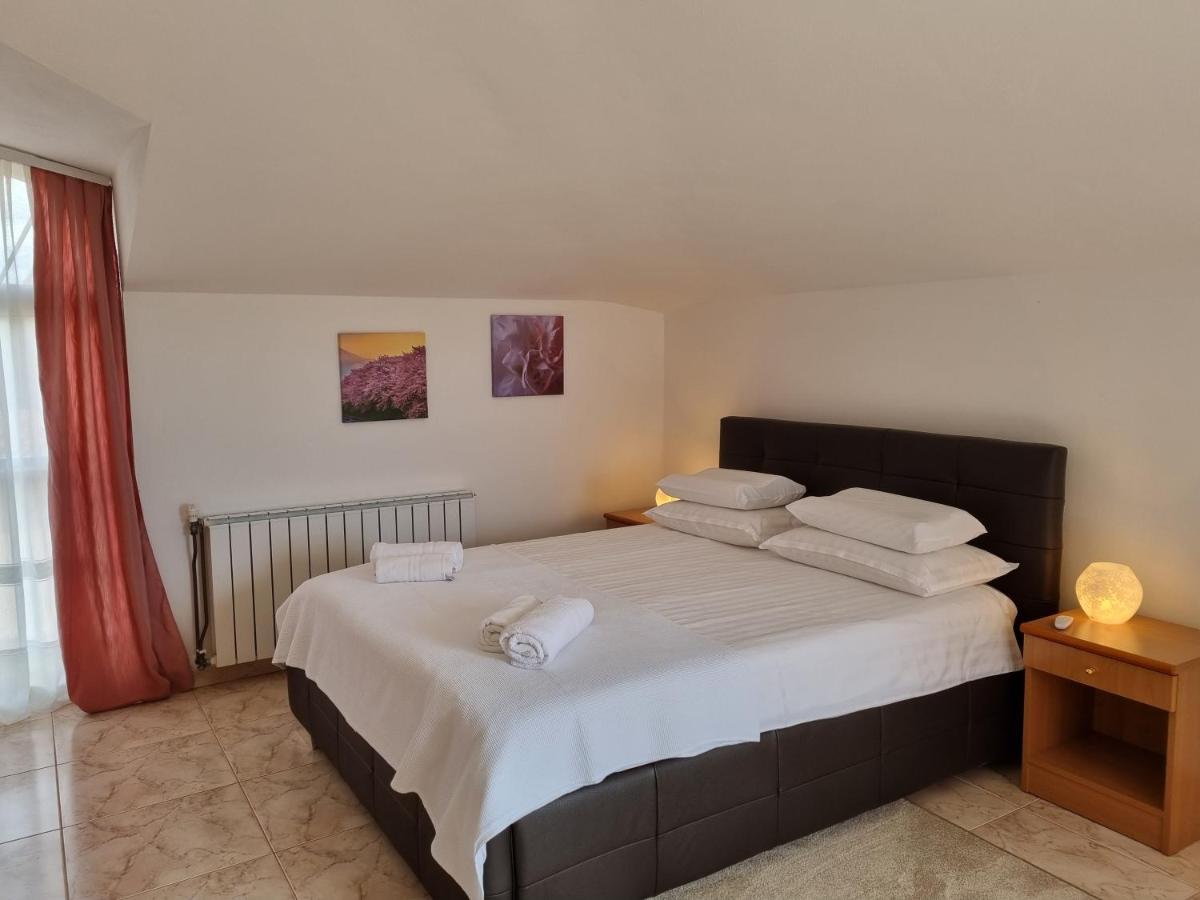 Apartma Katy Lägenhet Umag Exteriör bild